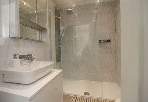 Photo 7- click for photo gallery